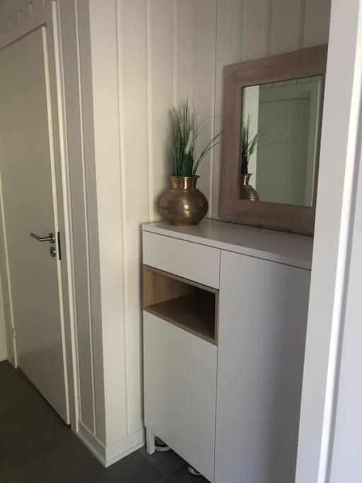 Sommerhus Ved Iddefjorden 哈尔登 外观 照片