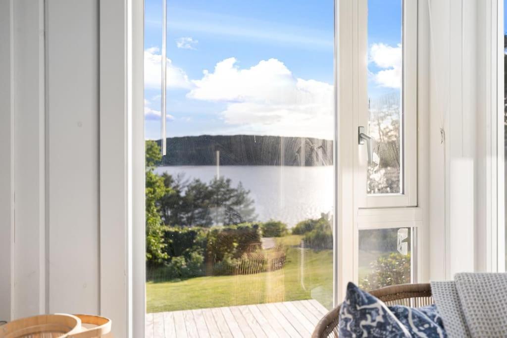 Sommerhus Ved Iddefjorden 哈尔登 外观 照片